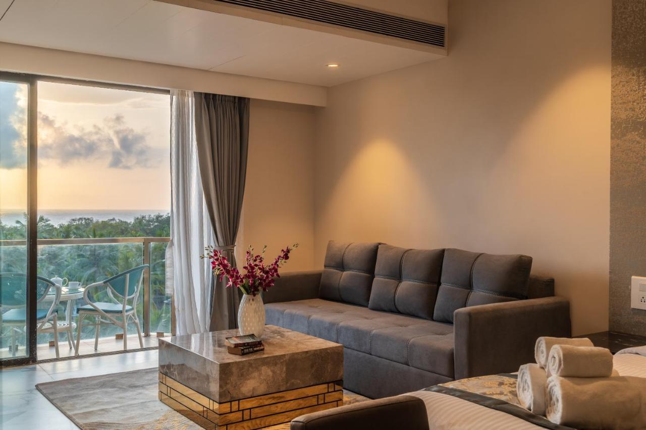 Regenta Central Imperial Candolim Goa Exterior foto