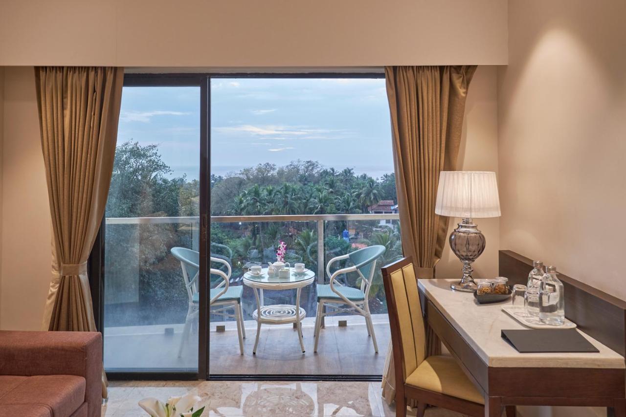 Regenta Central Imperial Candolim Goa Exterior foto