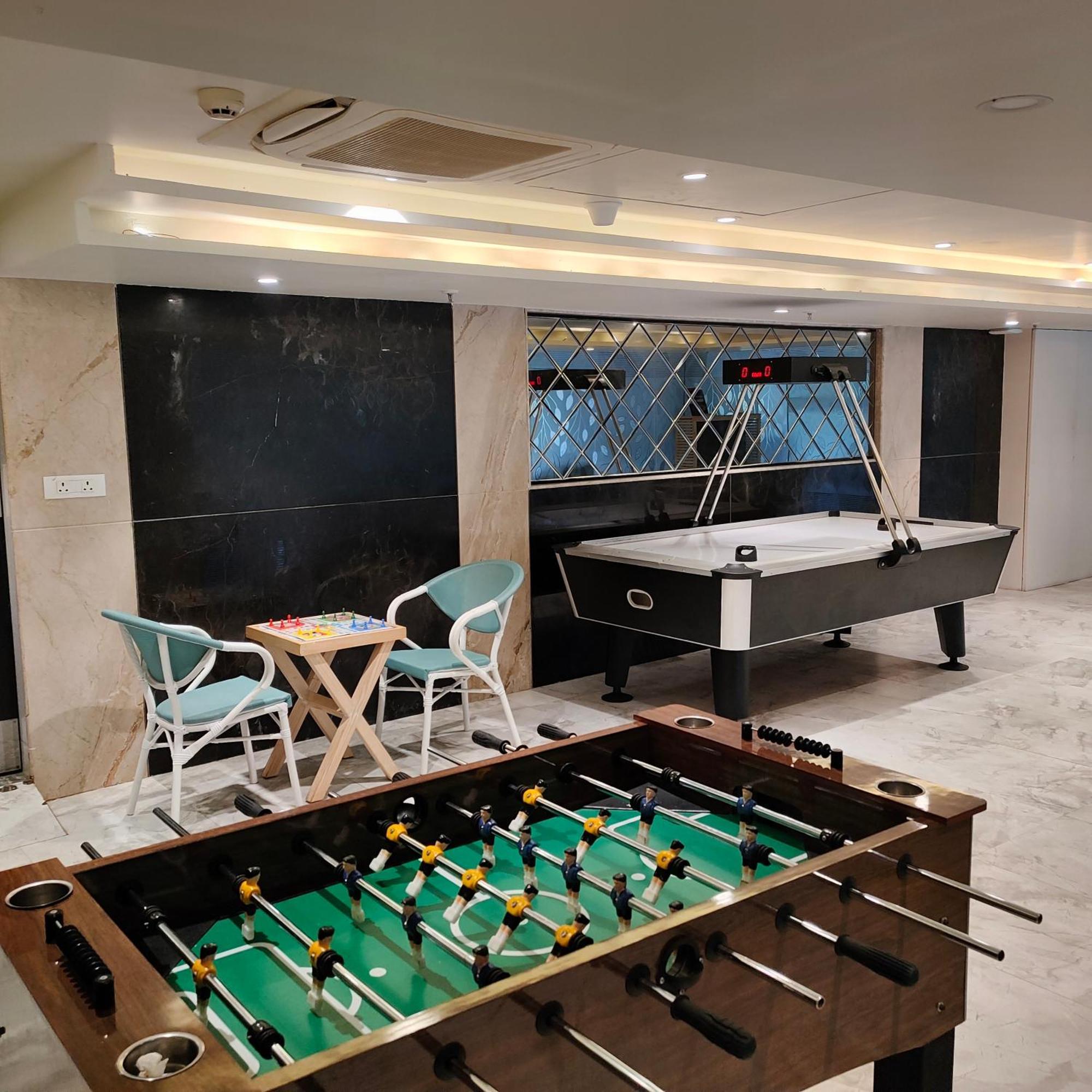 Regenta Central Imperial Candolim Goa Exterior foto